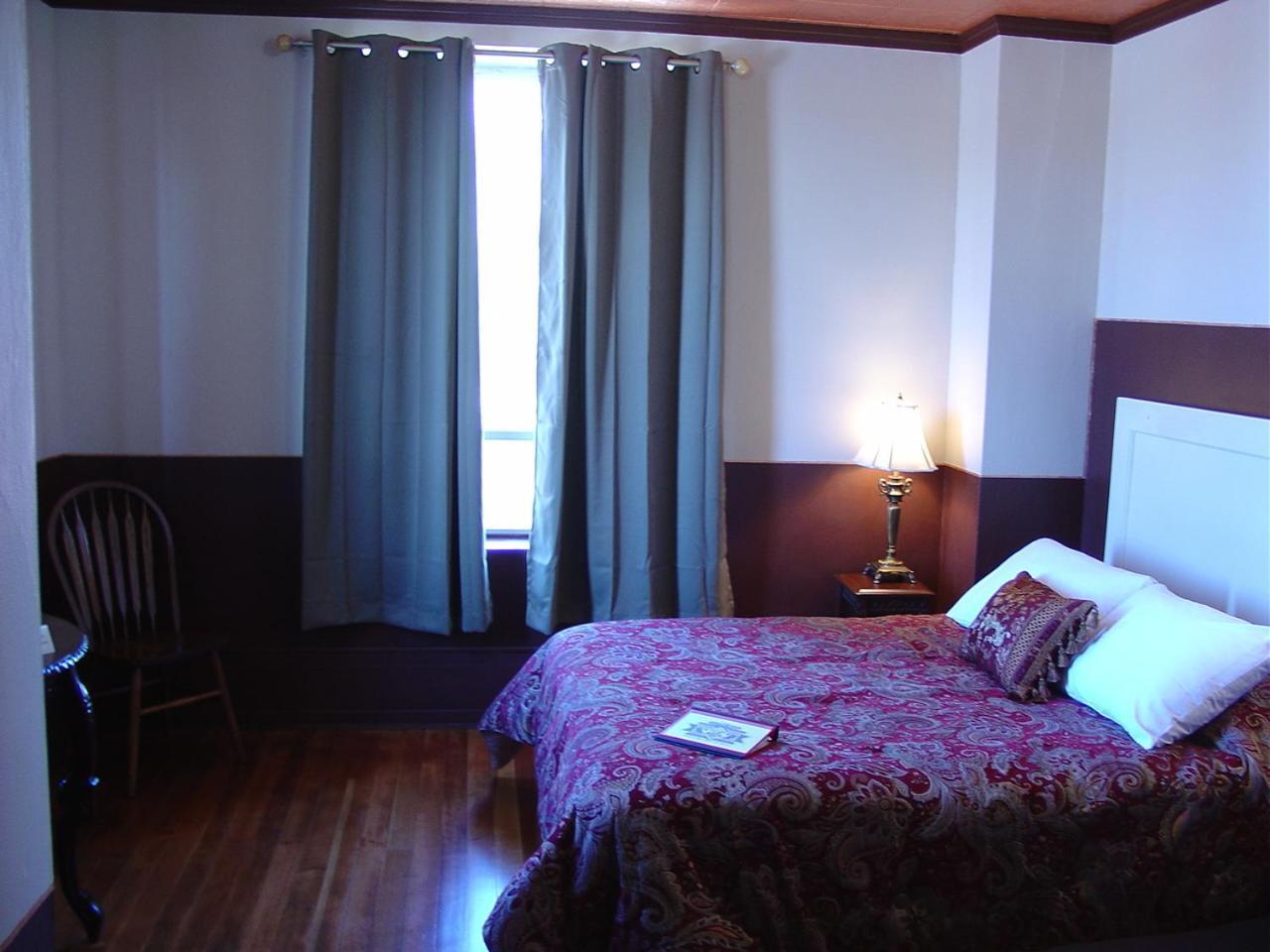 Centralia Square Grand Ballroom And Vintage Hotel Номер фото