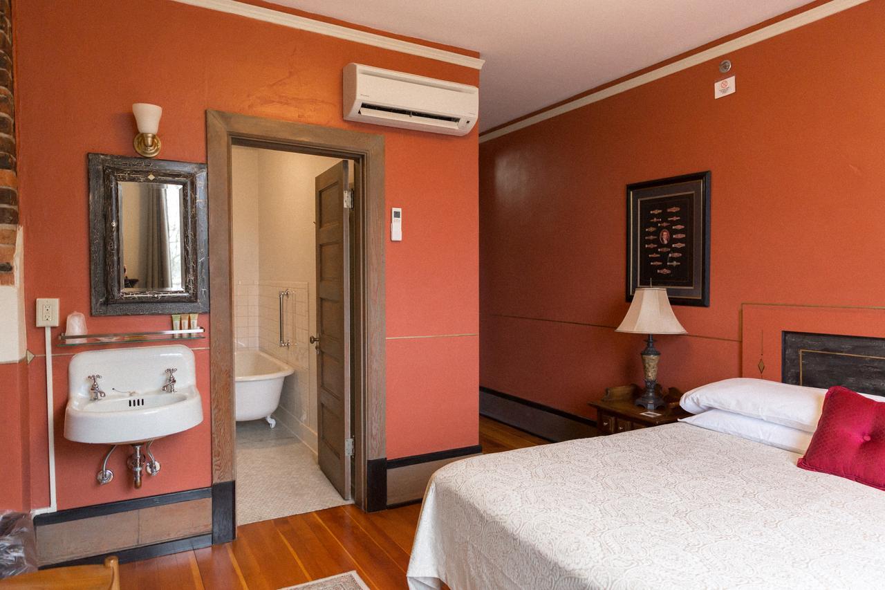 Centralia Square Grand Ballroom And Vintage Hotel Экстерьер фото